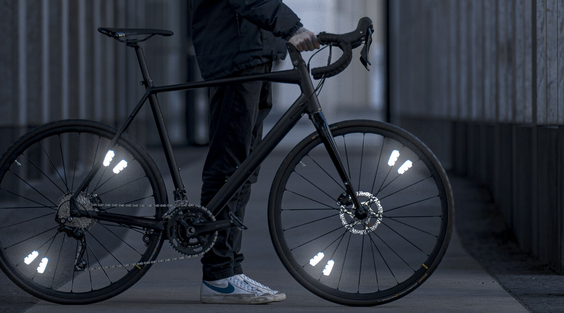 FLECTR ZERO - The performance spoke reflector for your bike