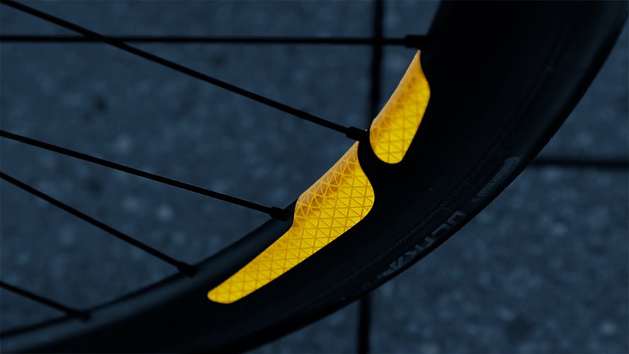FLECTR 360 - The bike wheel reflector with 360 degree visibility